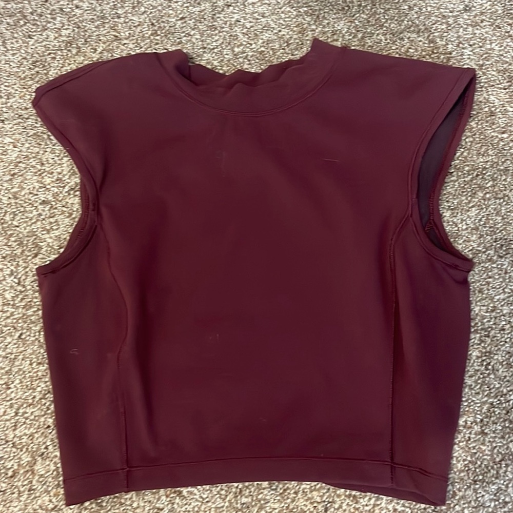 Lululemon mock neck crop top